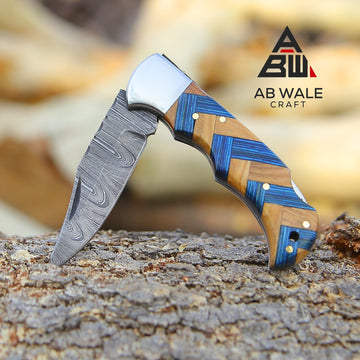 Handmade Damascus Pocket Knife with Olive Wood Handle – Folding Knife for Men – Perfect Gift for Birthdays, Groomsmen, Anniversaries, and Weddings