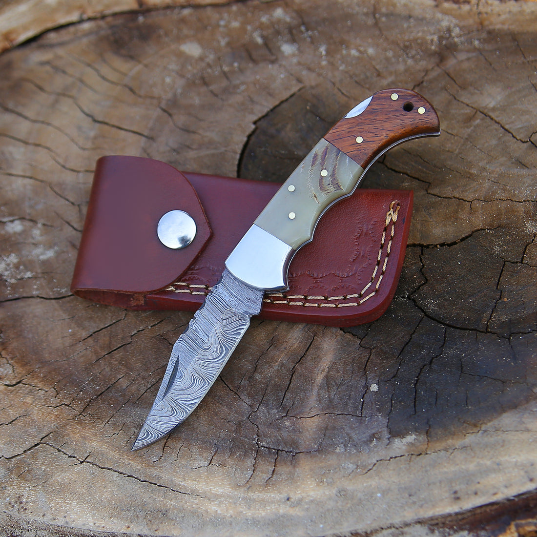 6.5" Handmade Damascus Steel Pocket Knife – Cow Horn & Rosewood Handle with Chess Back Lock