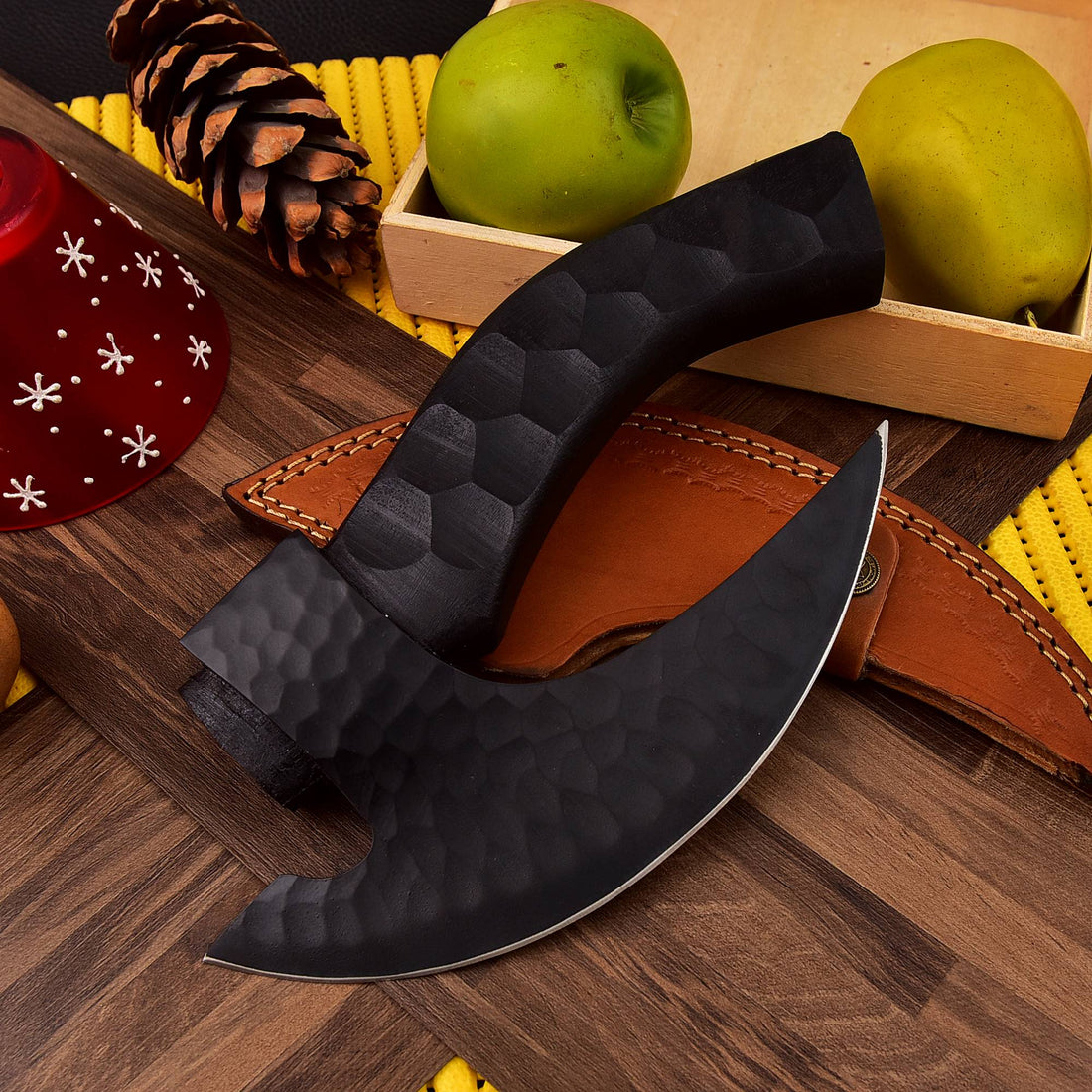 Handmade High Carbon Steel Black Coated Pizza Cutter Axe – Viking-Inspired Pizza Slice Cutter with Leather Sheath